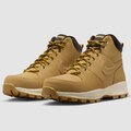 Nike Manoa Boots