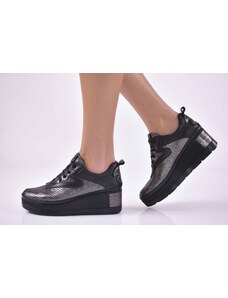 Жени, Дамски обувки на платформа естествена черни кожа EOBUVKIBG
