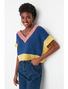 Trendyol Navy Blue Crop. Мека текстурирана цветна блокова трикотажна пуловер