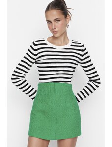 Дамски пуловер. Trendyol Striped