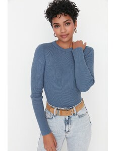 Дамски пуловер. Trendyol