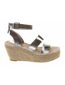 Дамски сандали | 15 583 продукта - GLAMI.bg