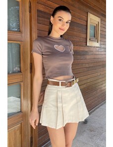 Trend Alaçatı Stili Women's Beige Waist with Belt, Pleated Gabardine Shorts Skirt
