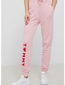 Памучен панталон Tommy Hilfiger дамски в розово с апликация