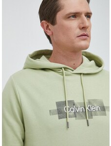 Памучен суичър Calvin Klein в зелено с качулка с апликация