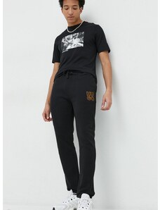 Памучен спортен панталон HUGO в черно с изчистен дизайн