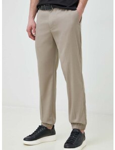 Панталон Emporio Armani в бежово със стандартна кройка