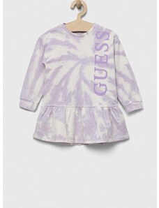 Детска памучна рокля Guess в лилаво къс модел разкроен модел
