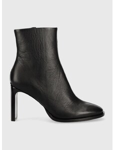 Кожени боти Calvin Klein Curved Stil Ankle Boot 80 в черно с висок ток
