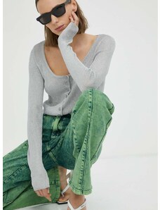 Пуловер Gestuz дамски в сребристо от лека материя