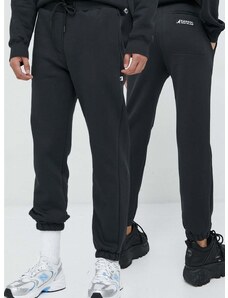 Спортен панталон Kangol унисекс в черно с изчистен дизайн
