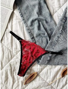 Произведено в България Изрязана прашка в червен цвят Underwear
