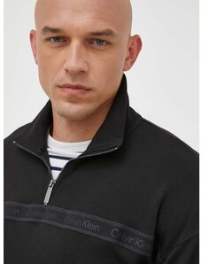 Суичър Calvin Klein в черно с апликация