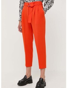 Панталон BOSS в оранжево със стандартна кройка, с висока талия