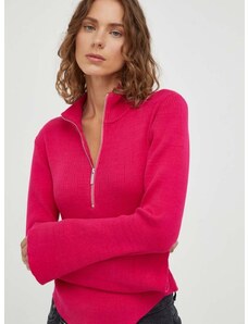 Пуловер Gestuz дамски в розово с ниско поло 10908356