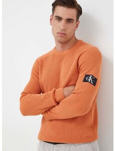 Памучен пуловер Calvin Klein Jeans в оранжево от лека материя J30J323989