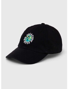 Памучна шапка с козирка On Vacation в черно с апликация