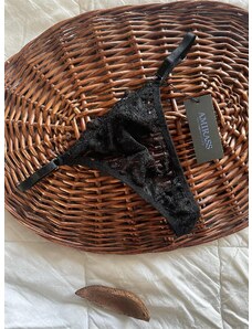 Произведено в България Дантелена изрязана прашка "Black Sun" Underwear