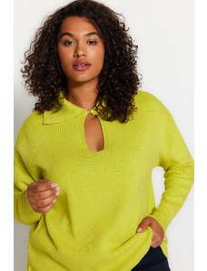 Trendyol крива зелен фронт подробни трикотаж пуловер