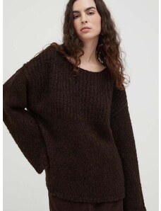 Вълнен пуловер Lovechild дамски в кафяво от топла материя