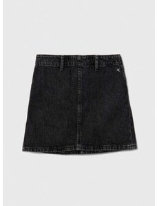Детска дънкова пола Calvin Klein Jeans в черно къса със стандартна кройка