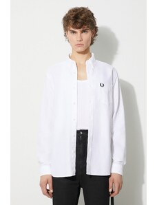 Памучна риза Fred Perry мъжка в бяло със стандартна кройка с яка с копче M5684.100