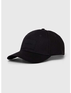 Памучна шапка с козирка Calvin Klein в черно с апликация K50K511296