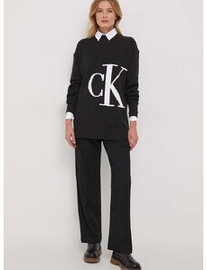 Памучен пуловер Calvin Klein Jeans в черно с ниско поло J20J222631