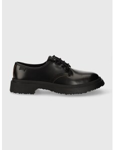 Кожени половинки обувки Camper Walden в черно с равна подметка K201459.001