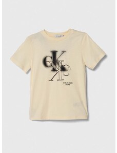 Детска памучна тениска Calvin Klein Jeans в бежово с принт