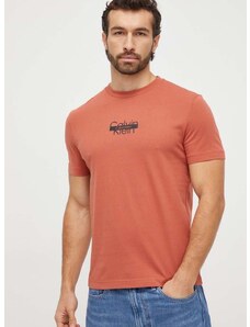 Памучна тениска Calvin Klein в оранжево с принт K10K112395
