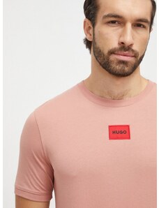 Памучна тениска HUGO в розово с апликация 50447978