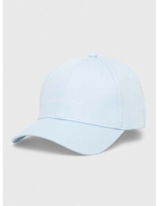Памучна шапка с козирка Calvin Klein Jeans в синьо с апликация K60K608849