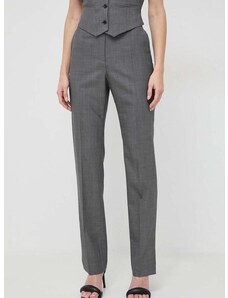 Вълнен панталон BOSS в сиво с кройка тип чино, висока талия 50506958