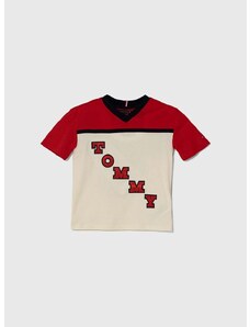 Детска памучна тениска Tommy Hilfiger в червено с десен
