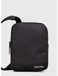Чанта през рамо Calvin Klein в черно K50K511252