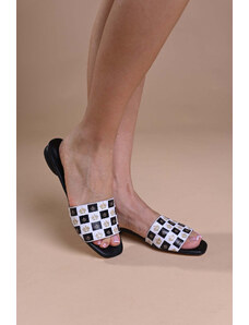 yoncystore.com Monogram Crown sandals