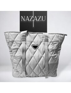 NAZAZU Стилна ежедневна дамска чанта от шушляк и ефектни дръжки - светло сива 122305