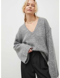 Вълнен пуловер By Malene Birger дамски в сиво от топла материя