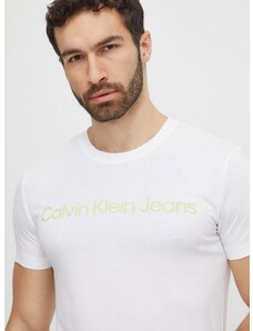 Памучна тениска Calvin Klein Jeans в бяло с принт J30J322344