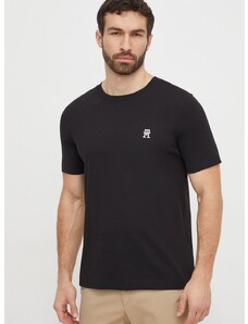 Памучна тениска Tommy Hilfiger в черно с апликация MW0MW33987
