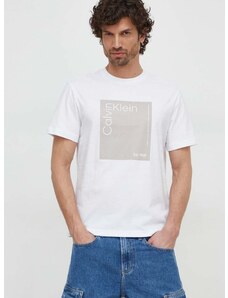 Памучна тениска Calvin Klein в бяло с принт K10K112503