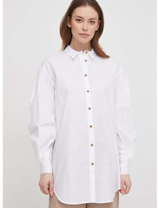 Памучна риза Barbour дамска в бяло със свободна кройка с класическа яка