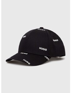 Памучна шапка с козирка HUGO в черно с принт 50516141