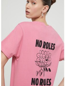 Памучна тениска Kaotiko в розово с принт