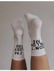 Creative Дамски чорапи в бяло с надпис - код WZ36