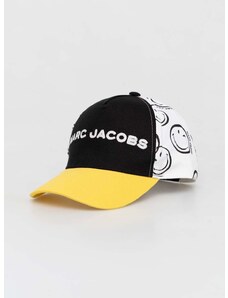 Детска памучна шапка с козирка Marc Jacobs в черно с десен