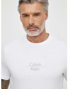 Памучна тениска Calvin Klein в бяло с принт K10K112489