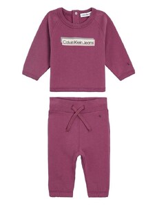 Бебешки памучен спортен комплект Calvin Klein Jeans в бордо