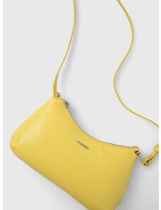 Чанта Calvin Klein в жълто K60K611681